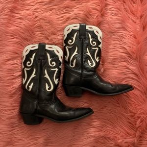 VTG Cowboy Boots